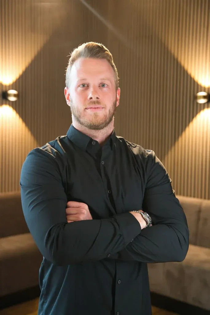 Stephan Friedrich – Assistenz der Geschäftsleitung bei Y.OUR Event & Catering